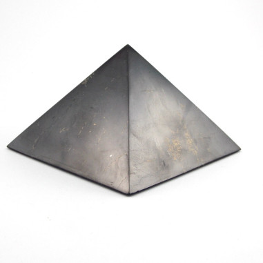 Pyramide de Shungite